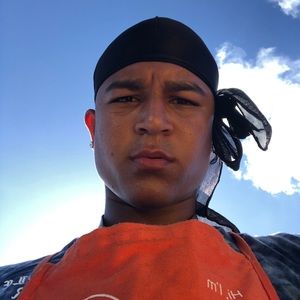 Meet your Posher, Yairon